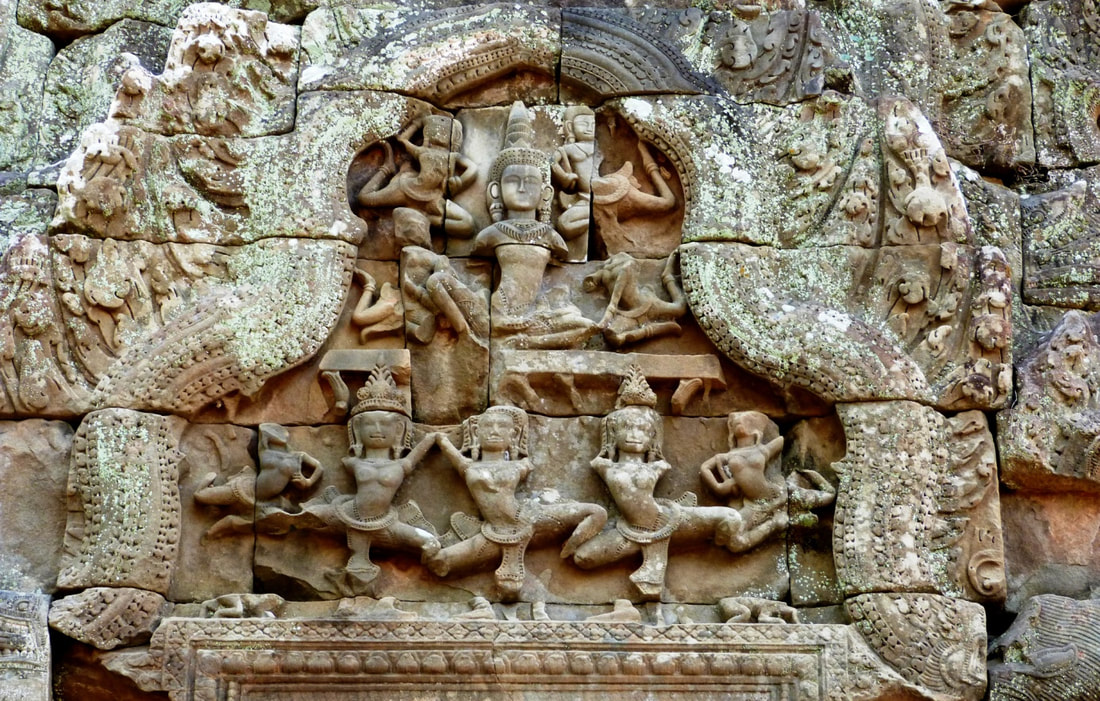 Hinduistischer Himmel – Tympanon am Chau Say Tevoda Tempel