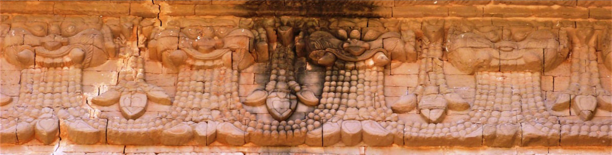 Bild 36: Kyaugku Umin – Kala-Reliefband 