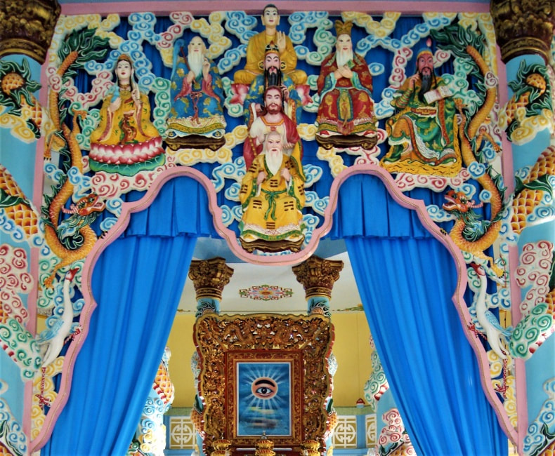 Bild 5.1: HOI AN Cao Dai Tempel, Altarbild 