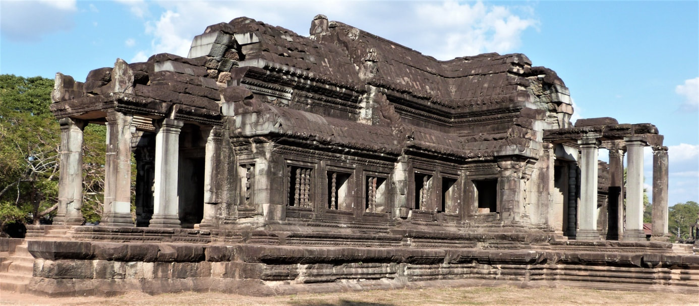Bild 8: Angkor Wat – Bibliothek im westlichen Tempelbereich