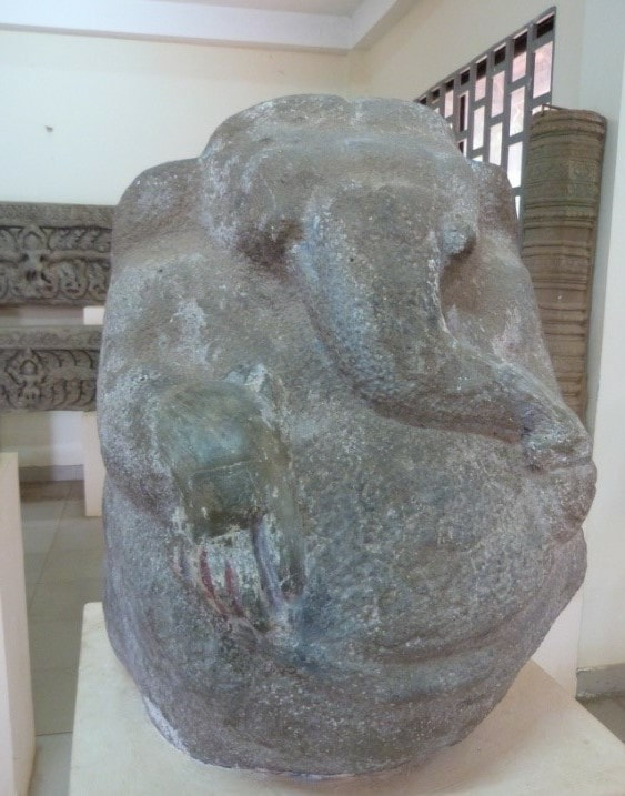 Bild 7: GANESHA – Tamil Nadu (15. – 16.Jh.) Paris Musée Guimet