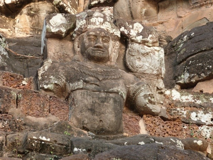 Bild 19 & 20: Angkor Thom Südtor – INDRA