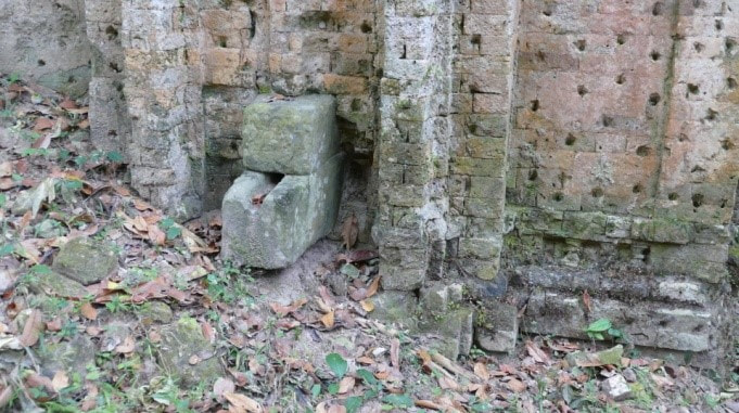 Sambor Prei Kuk: Srei Krup Leak Tempelgruppe – Gargoyle innen & außen  