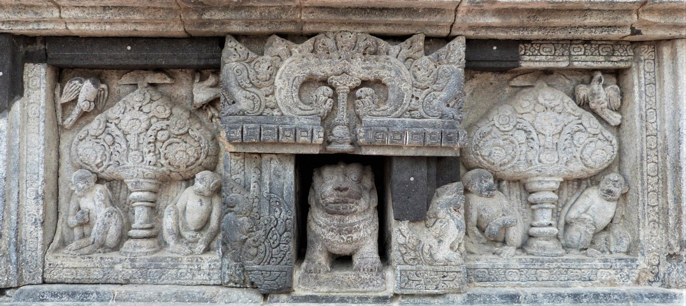 Reliefschmuck am Prambanan-Tempel