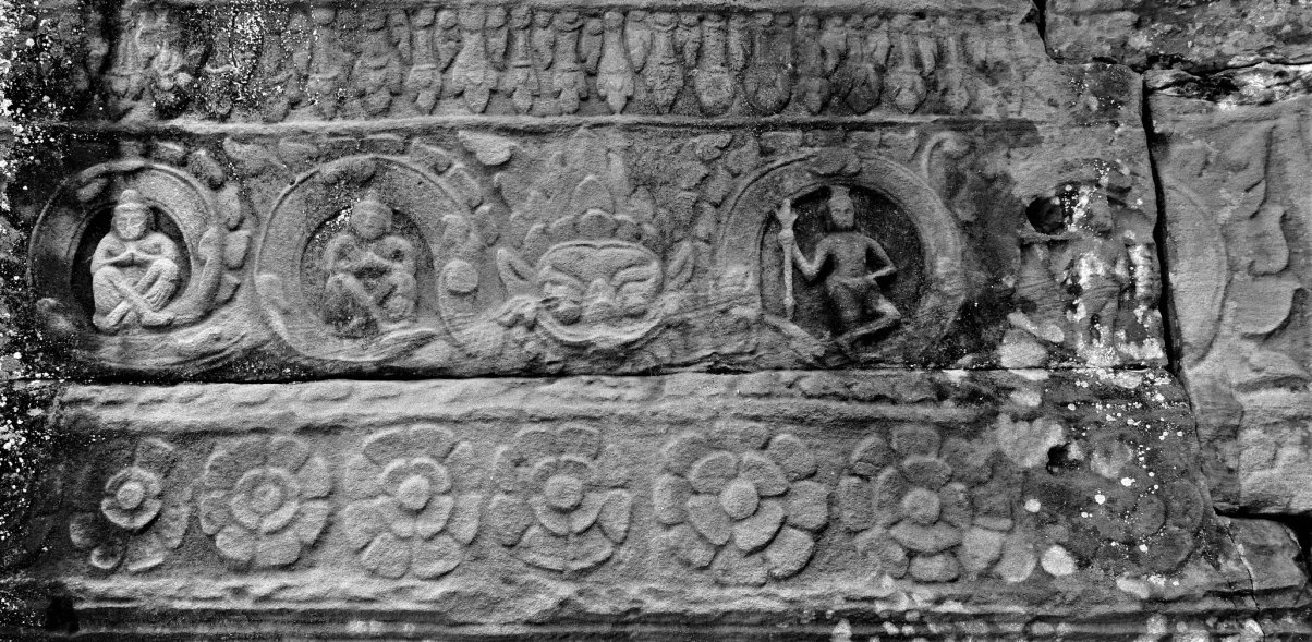 Bild 5.1: Preah Khan Tempel – Wandschmuck über Galeriefenster