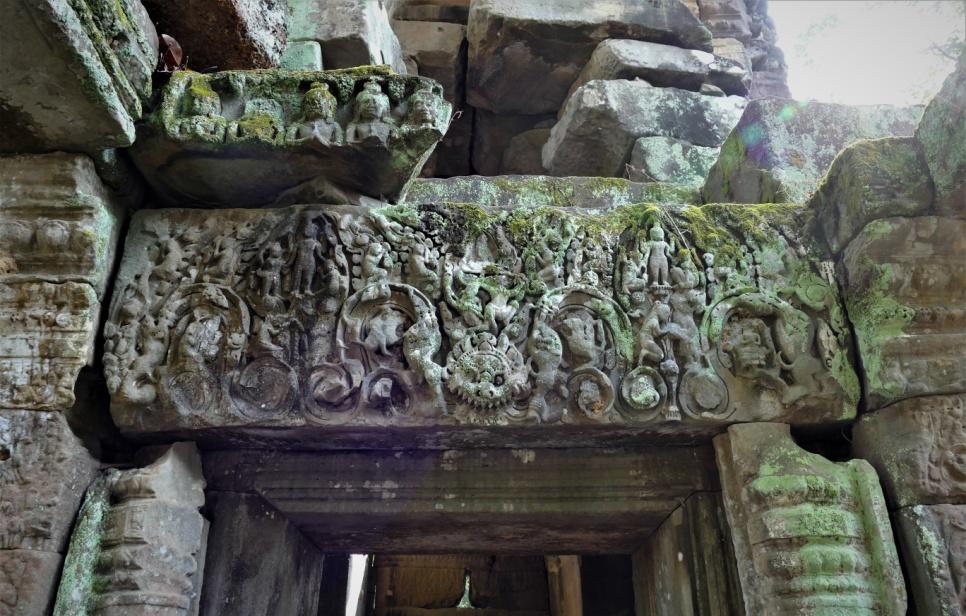 Bild 8: Türsturz, Mauerring IV West-Gopuram 