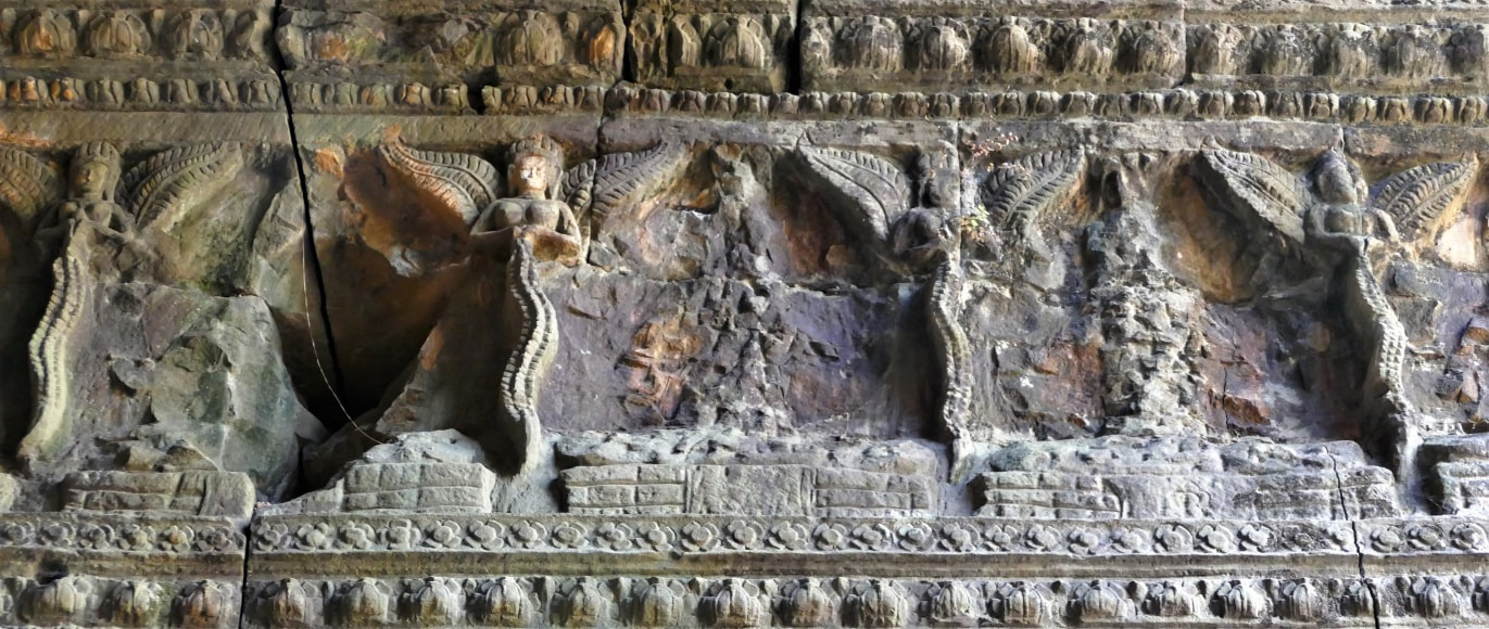Bild 10.1: Preah Khan Tempel – Traverse mit Vidyadharis