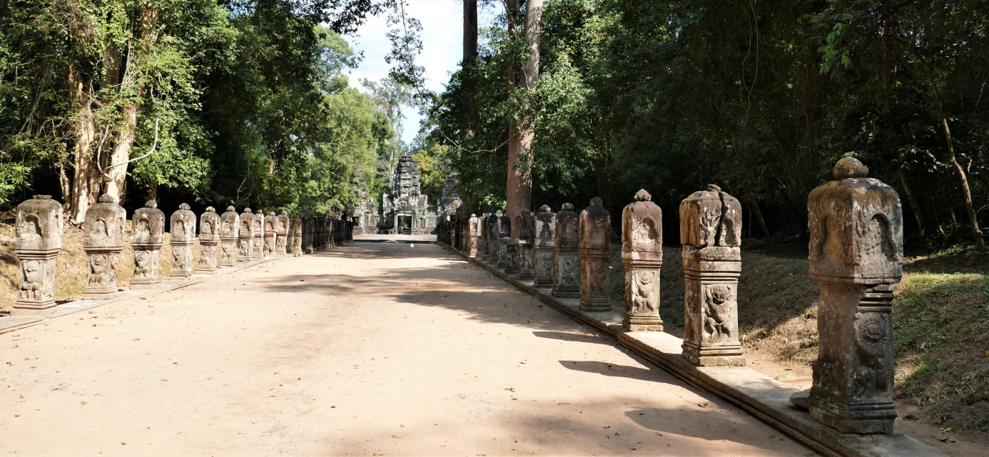 Bild 22: Preah Khan Tempel – Westliche Allee mit Gopuram VI