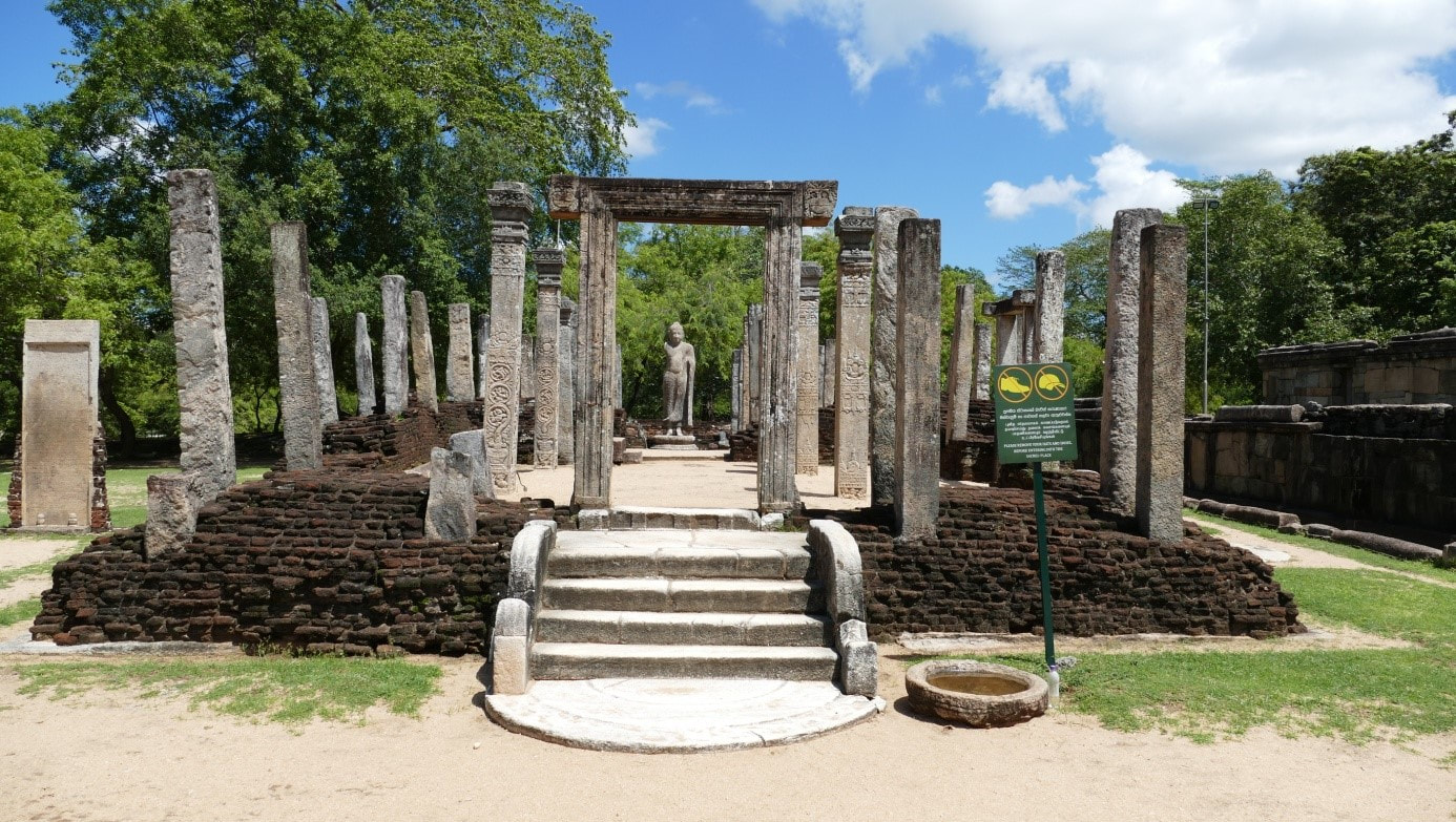 Bild 21: Polonnaruwa Quadranagle – Atadage (Image House)