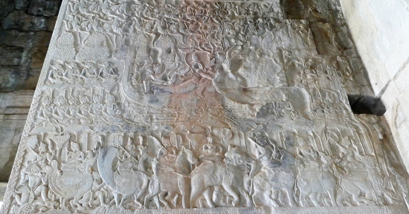 Bild 2: Angkor Wat -  Wandrelief in drei Registern