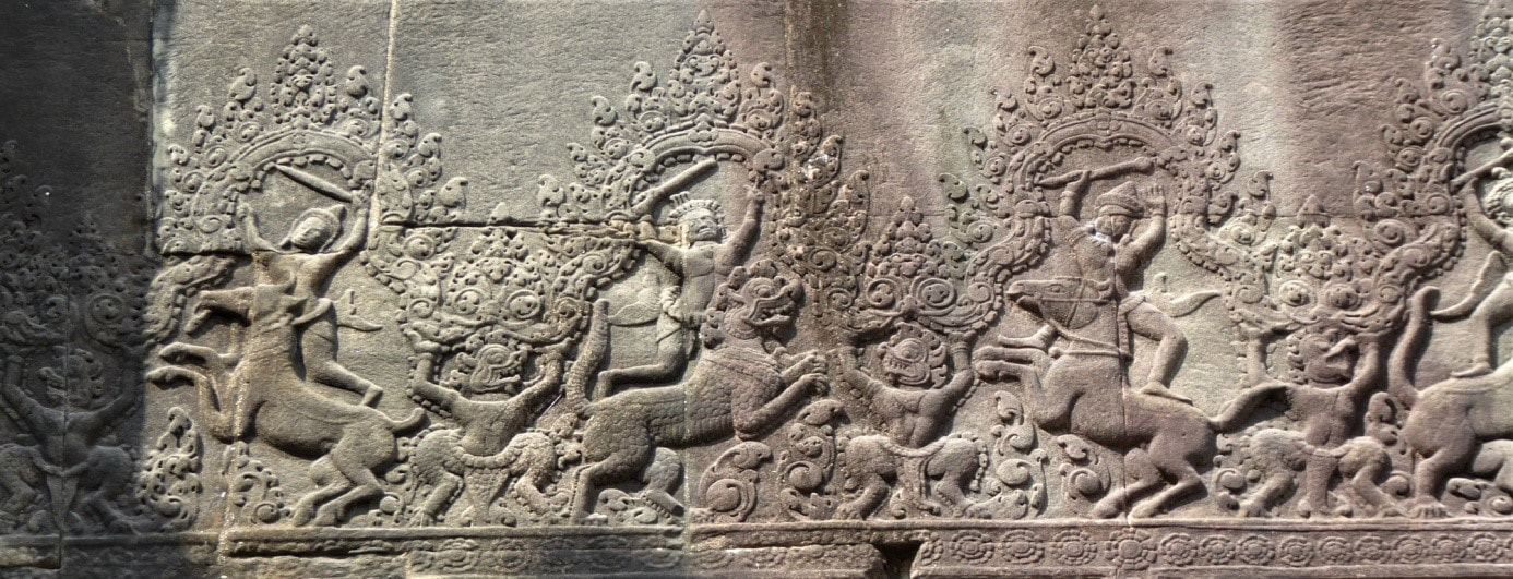 Bild 5.2: Angkor Wat – Reliefband über den innseitigen Fenstern vom Elefantentor 