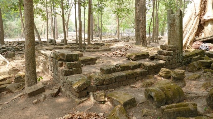 Tempelanlage nördlich hinter Wat Preah Ngok
