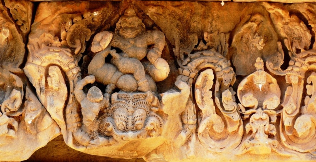 VII.5 Prasat Banteay Samre – Lintel mit Narasimha (?)